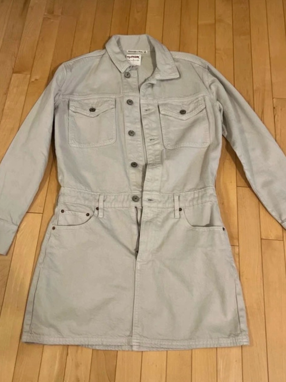 NWT Abercrombie Size Small Grey Dress - denim material